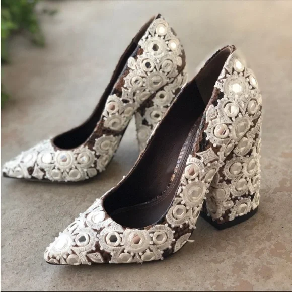 Tory Burch Francesca Embroidered White Bridal Wedding Pumps Heels - Picture 1 of 1